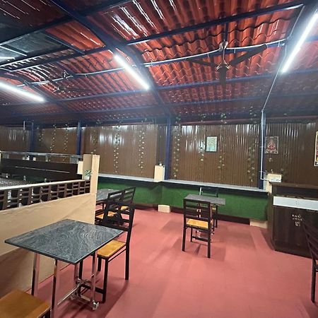 Hotel Jothi Коимбатур Экстерьер фото