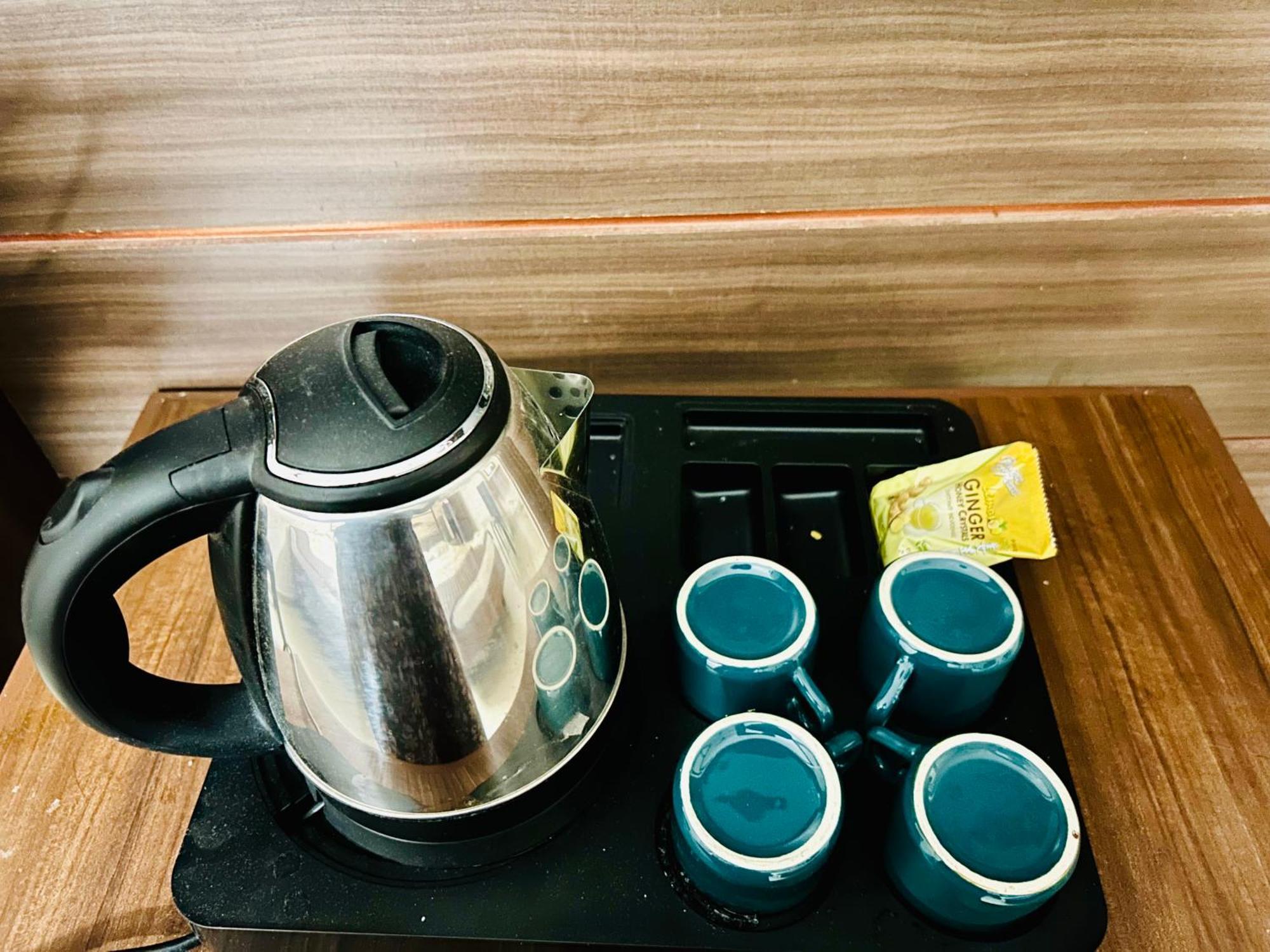 Hotel Jothi Коимбатур Экстерьер фото