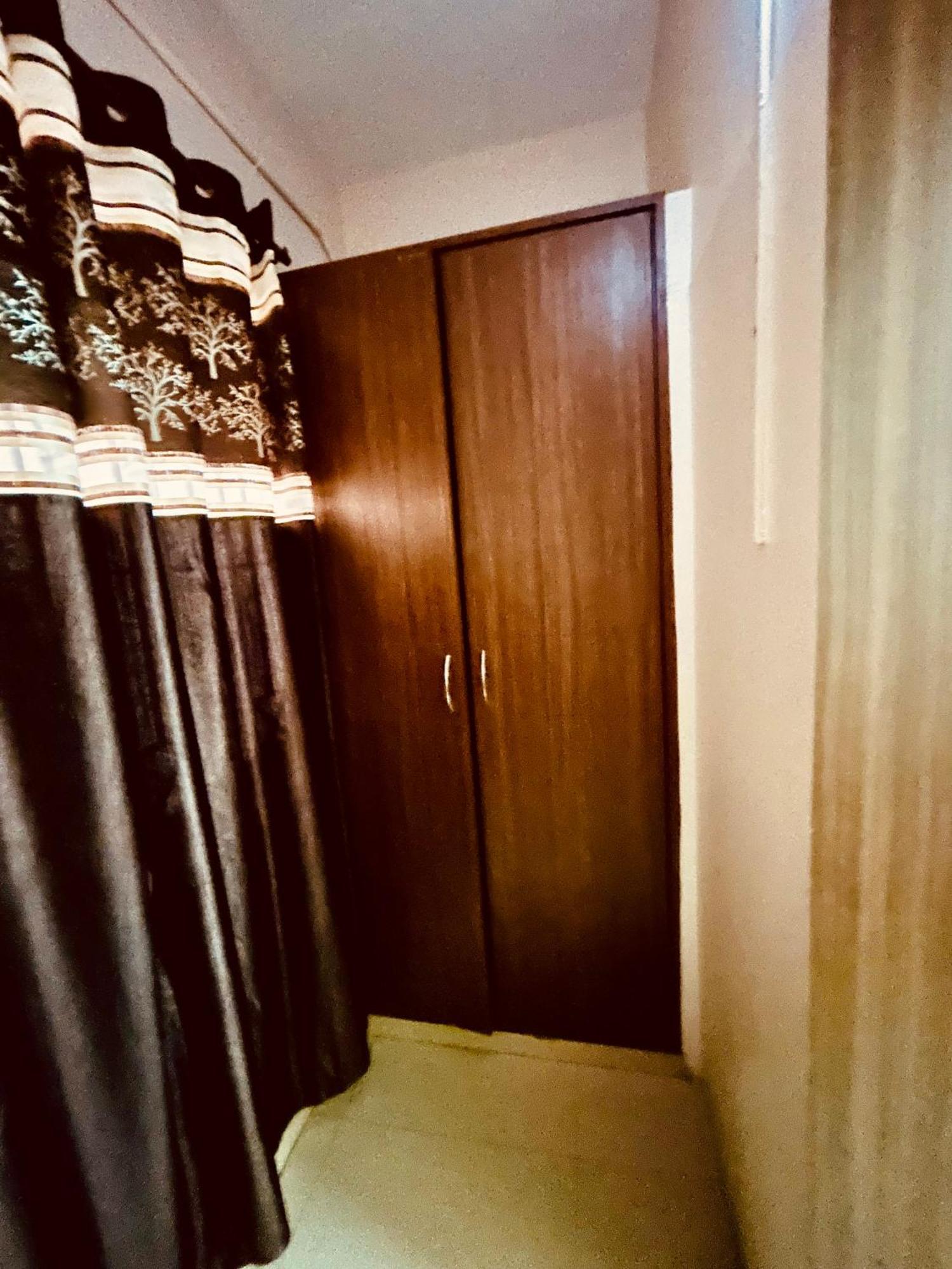 Hotel Jothi Коимбатур Экстерьер фото