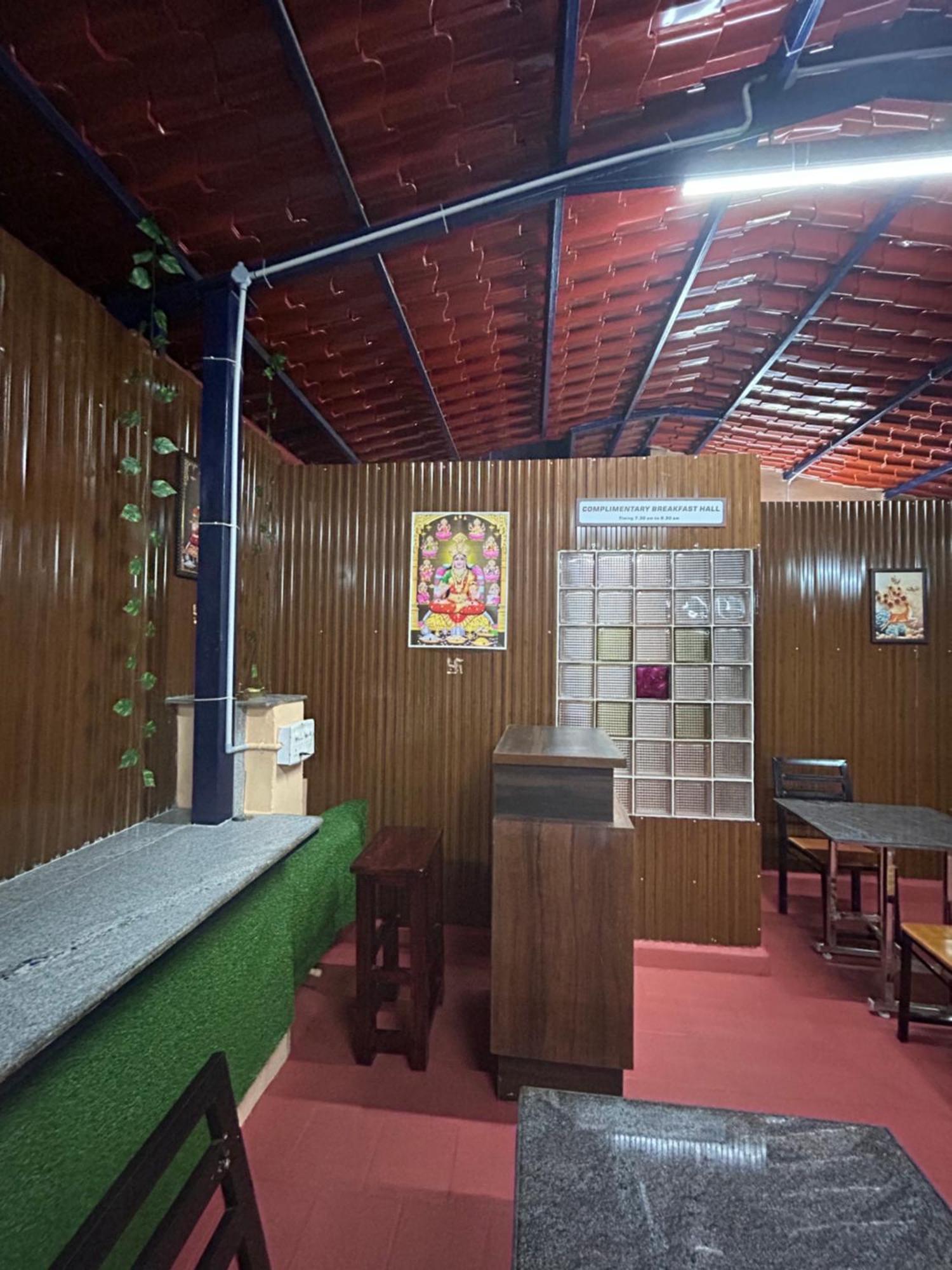 Hotel Jothi Коимбатур Экстерьер фото